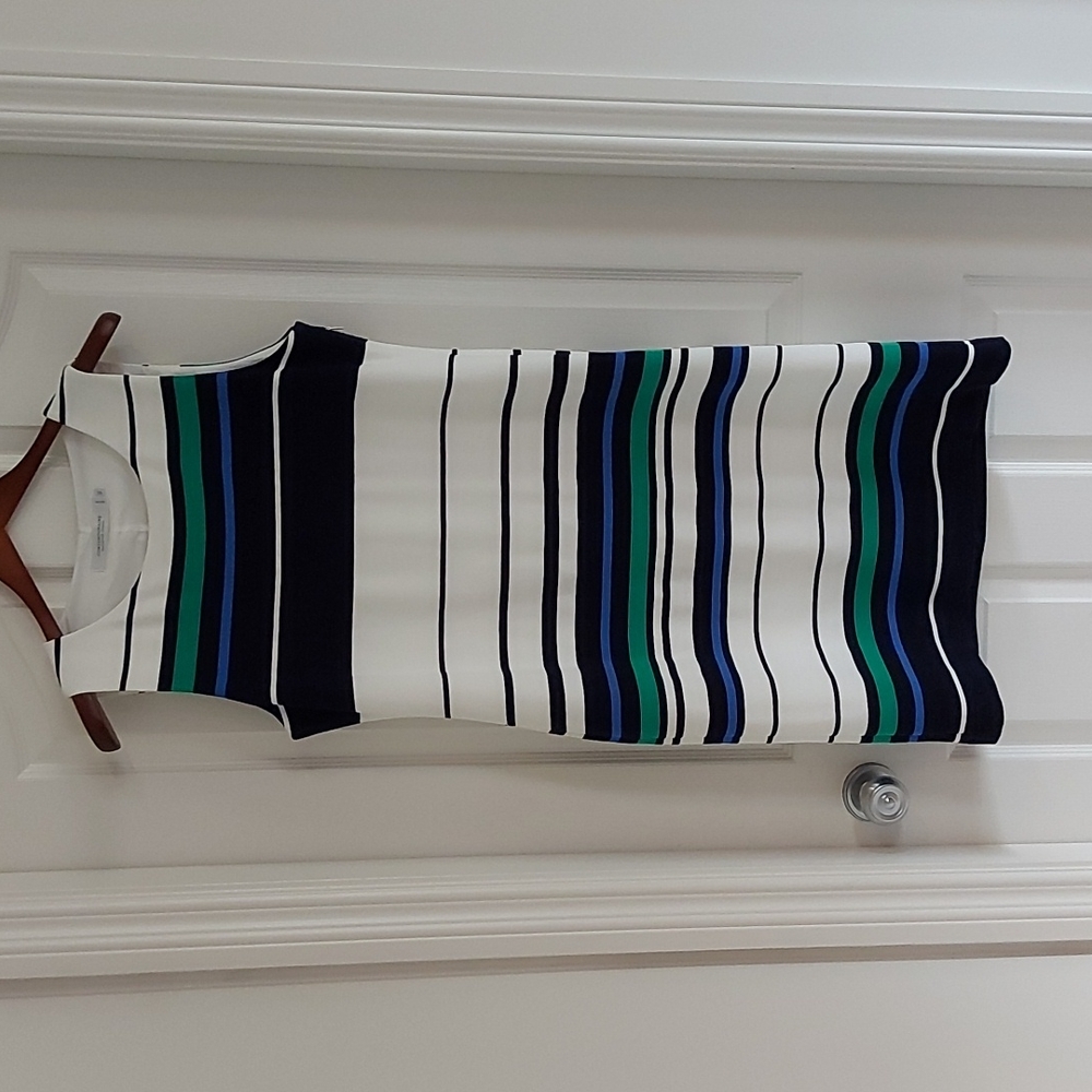Shift Dress Off white, blue & green